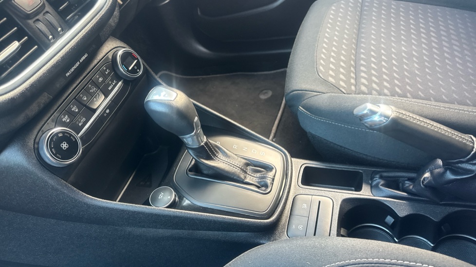 Ford Fiesta 1.0 EcoBoost Titanium 5dr Auto Petrol Hatchback - Image 13