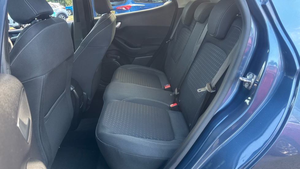 Ford Fiesta 1.0 EcoBoost Titanium 5dr Auto Petrol Hatchback - Image 16