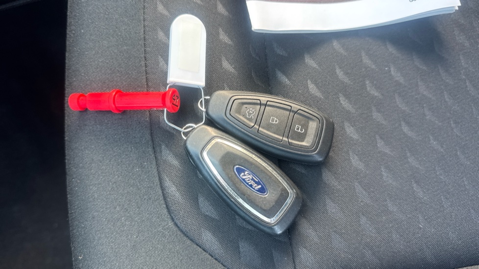Ford Fiesta 1.0 EcoBoost Titanium 5dr Auto Petrol Hatchback - Image 20