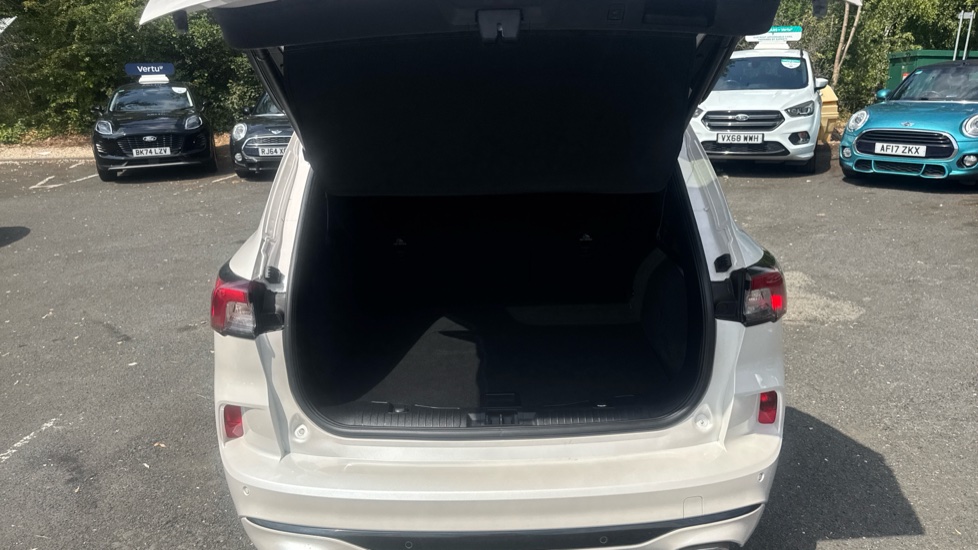 Ford Kuga 2.5 FHEV ST-Line X Edition 5dr CVT Hybrid Estate - Image 4