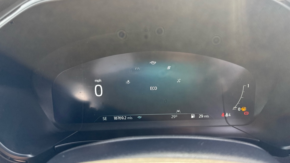 Ford Kuga 1.5 EcoBoost 150 ST-Line Edition 5dr Petrol Estate - Image 38