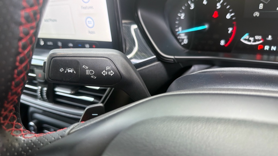 Ford Focus 1.0 EcoBoost Hybrid mHEV ST-Line 5dr Auto Petrol Hatchback - Image 25