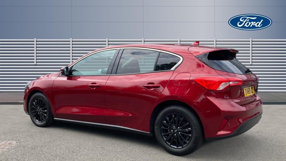 Ford Focus 1.0 EcoBoost 125 Titanium 5dr Petrol Hatchback - Image 2