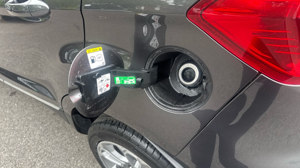 Ford EcoSport 1.5 EcoBlue 125 Titanium 5dr Diesel Hatchback - Image 29