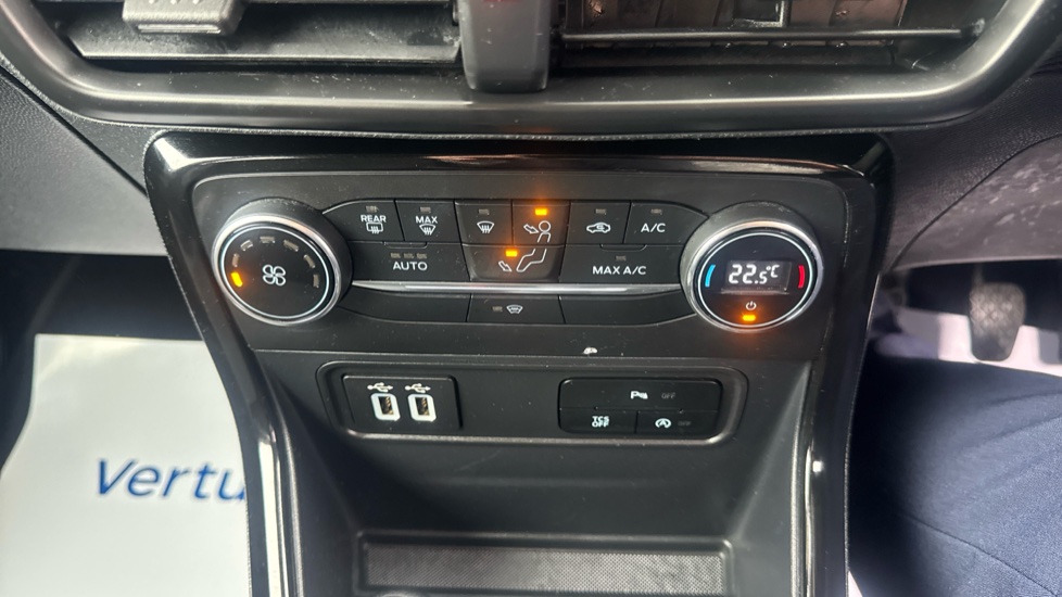 Ford EcoSport 1.5 EcoBlue 125 Titanium 5dr Diesel Hatchback - Image 37