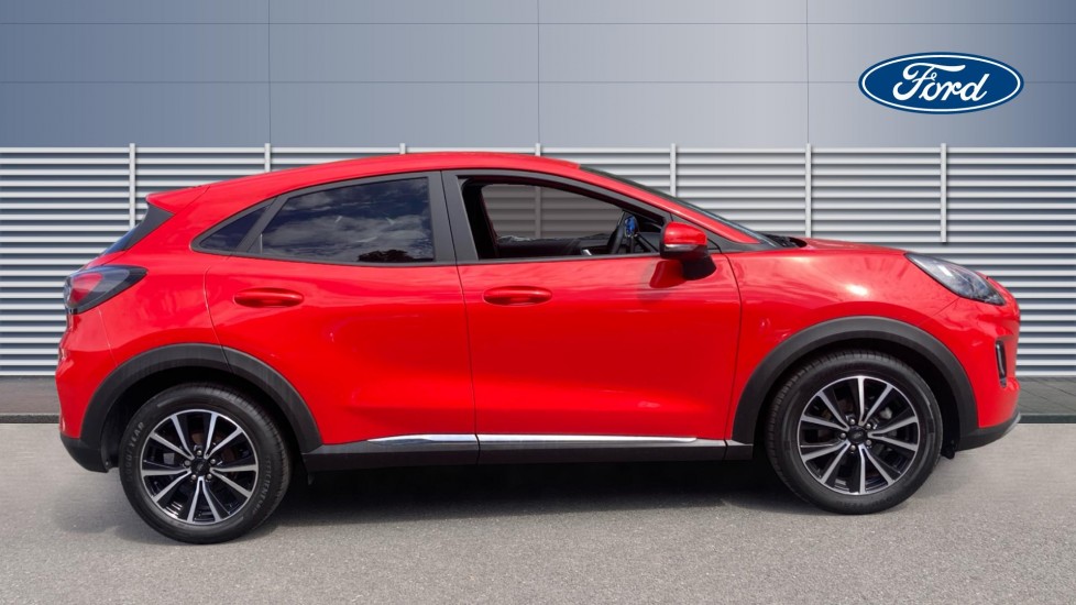 Ford Puma 1.0 EcoBoost Hybrid mHEV Titanium 5dr Petrol Hatchback - Image 5