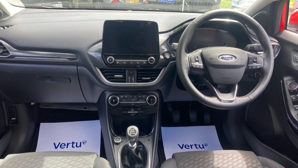 Ford Puma 1.0 EcoBoost Hybrid mHEV Titanium 5dr Petrol Hatchback - Image 10