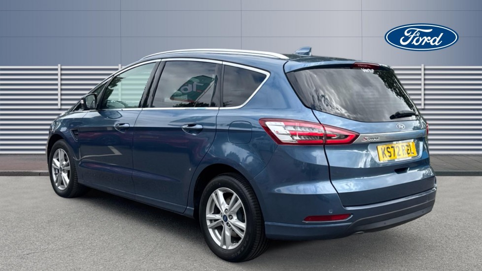 Ford S-MAX 2.5 FHEV 190 Titanium 5dr CVT Hybrid Estate - Image 2