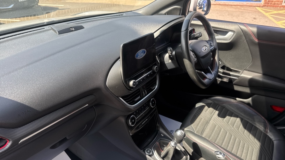 Ford Puma 1.0 EcoBoost Hybrid mHEV 155 ST-Line X 5dr Petrol Hatchback - Image 9