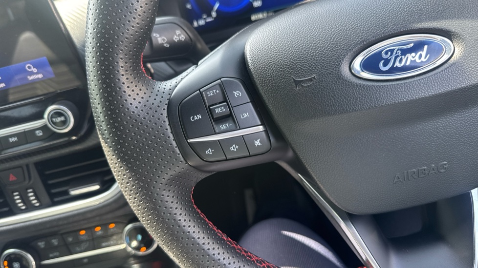 Ford Puma 1.0 EcoBoost Hybrid mHEV 155 ST-Line X 5dr Petrol Hatchback - Image 24