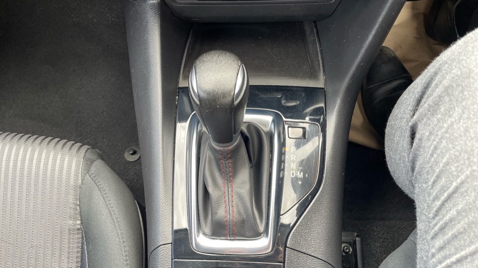 Mazda 3 2.0 SE-L Nav 5dr Auto Petrol Hatchback - Image 41