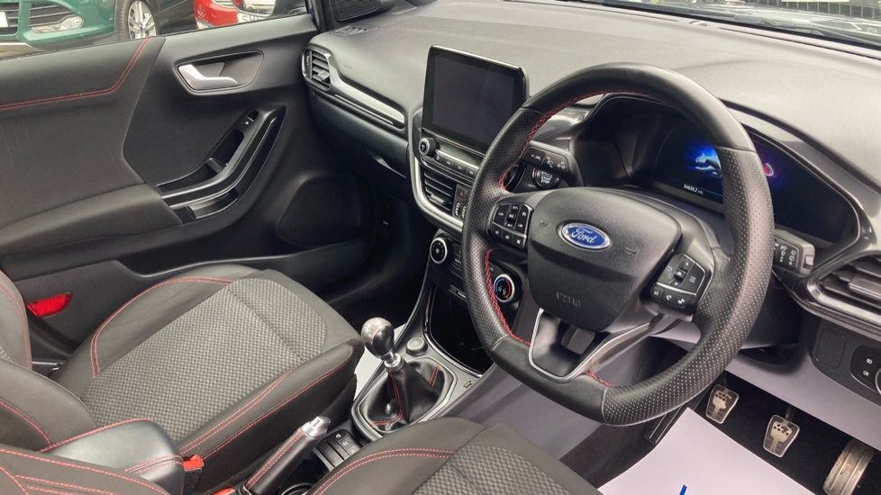 Ford Puma 1.0 EcoBoost Hybrid mHEV ST-Line 5dr Petrol Hatchback - Image 11