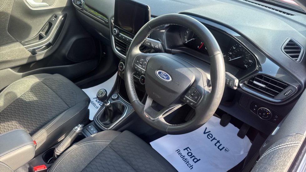 Ford Puma 1.0 EcoBoost Hybrid mHEV Titanium 5dr Petrol Hatchback - Image 11
