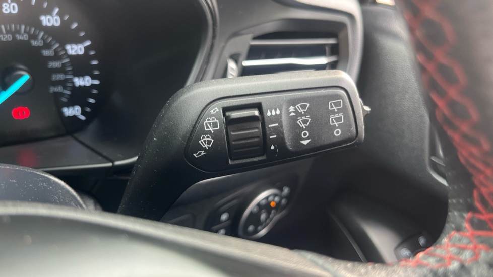 Ford Focus 1.0 EcoBoost Hybrid mHEV 125 ST-Line Edition 5dr Petrol Hatchback - Image 25