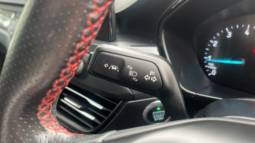 Ford Focus 1.0 EcoBoost Hybrid mHEV 125 ST-Line Edition 5dr Petrol Hatchback - Image 28