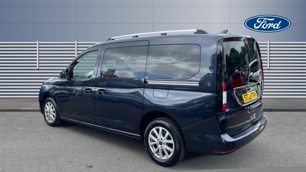 Ford Tourneo Connect 2.0 EcoBlue Titanium 5dr [7 seat] Diesel Estate - Image 2