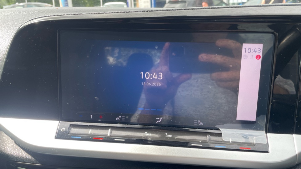 Ford Tourneo Connect 2.0 EcoBlue Titanium 5dr [7 seat] Diesel Estate - Image 12