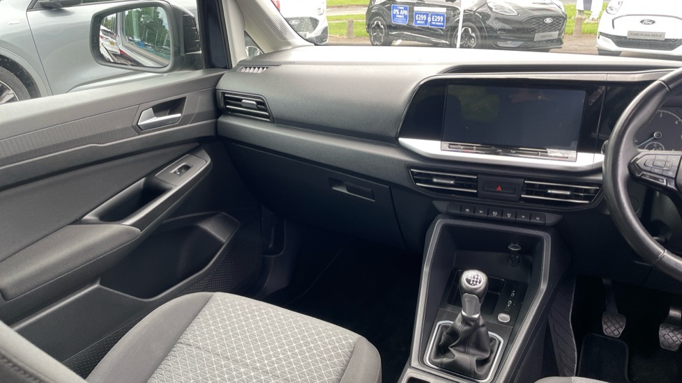 Ford Tourneo Connect 2.0 EcoBlue Titanium 5dr [7 seat] Diesel Estate - Image 14