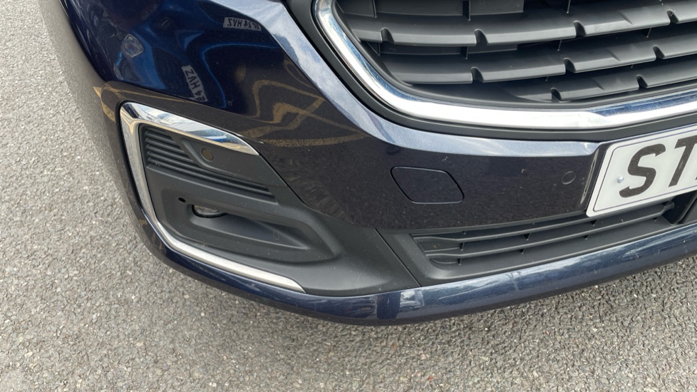 Ford Tourneo Connect 2.0 EcoBlue Titanium 5dr [7 seat] Diesel Estate - Image 25