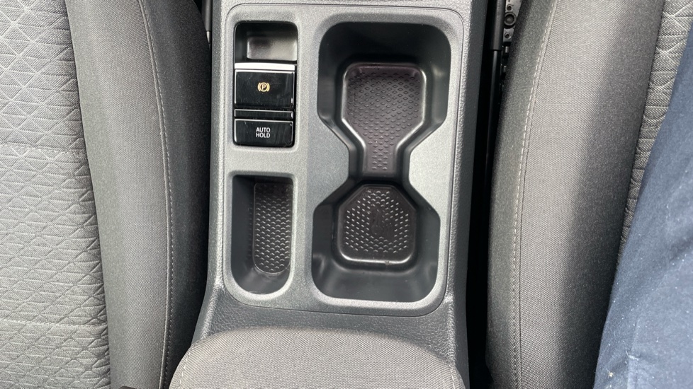 Ford Tourneo Connect 2.0 EcoBlue Titanium 5dr [7 seat] Diesel Estate - Image 44