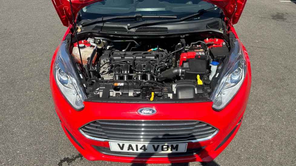 Ford Fiesta 1.25 82 Zetec 5dr Petrol Hatchback - Image 8