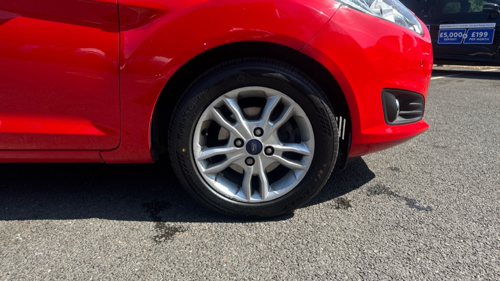 Ford Fiesta 1.25 82 Zetec 5dr Petrol Hatchback - Image 21