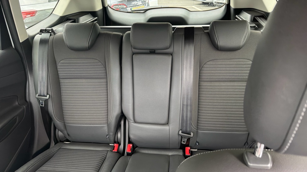 Ford Kuga 2.0 TDCi 180 Titanium 5dr Diesel Estate - Image 15