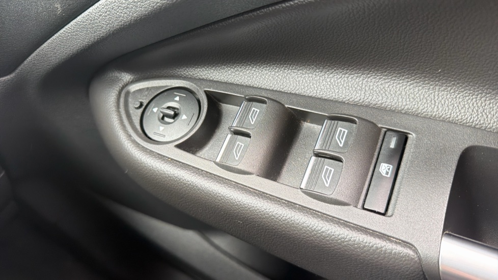 Ford Kuga 2.0 TDCi 180 Titanium 5dr Diesel Estate - Image 21