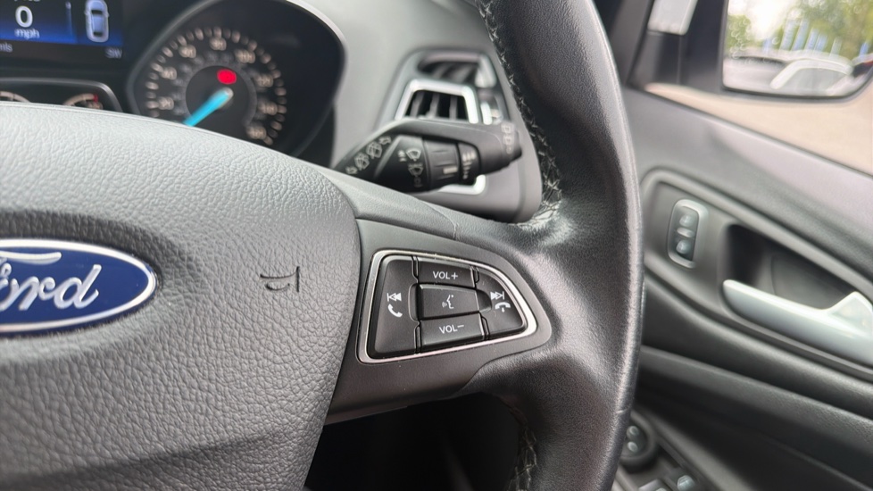 Ford Kuga 2.0 TDCi 180 Titanium 5dr Diesel Estate - Image 24