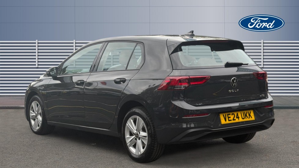 Volkswagen Golf 1.5 eTSI 150 Life 5dr DSG Petrol Hatchback - Image 2