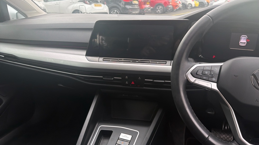 Volkswagen Golf 1.5 eTSI 150 Life 5dr DSG Petrol Hatchback - Image 14