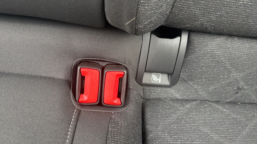 Volkswagen Golf 1.5 eTSI 150 Life 5dr DSG Petrol Hatchback - Image 17