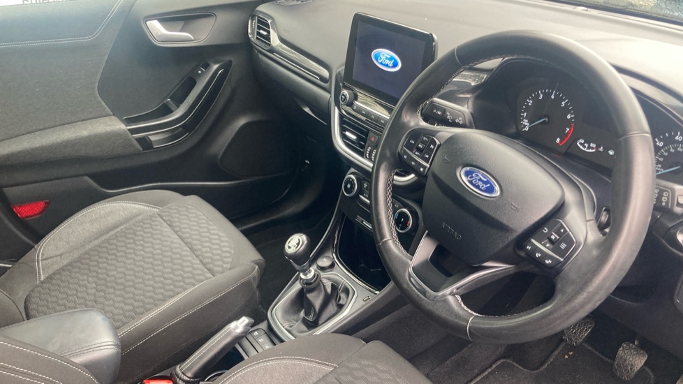 Ford Puma 1.0 EcoBoost Hybrid mHEV Titanium 5dr Petrol Hatchback - Image 11