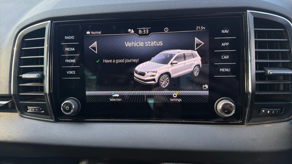 Skoda Karoq 1.0 TSI SE L 5dr Petrol Estate - Image 34