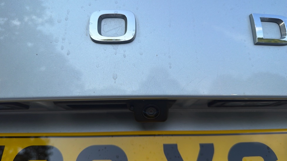 Skoda Karoq 1.0 TSI SE L 5dr Petrol Estate - Image 43