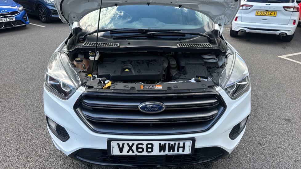 Ford Kuga 2.0 TDCi 180 ST-Line 5dr Diesel Estate - Image 8