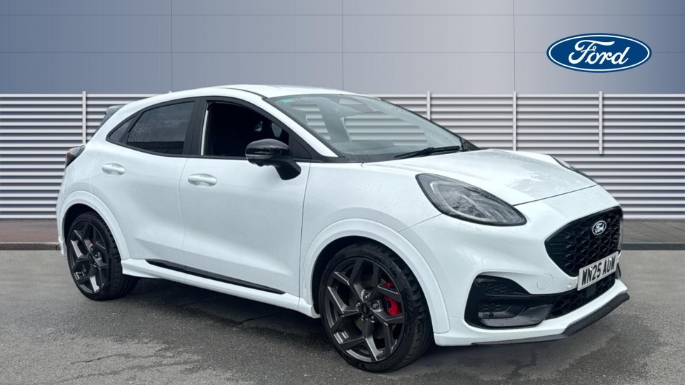 Ford Puma ST 1.0 EcoBoost Hybrid mHEV ST 5dr DCT Petrol Hatchback - Image 1