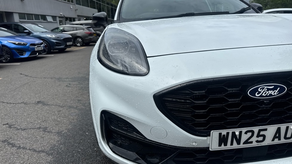 Ford Puma ST 1.0 EcoBoost Hybrid mHEV ST 5dr DCT Petrol Hatchback - Image 26