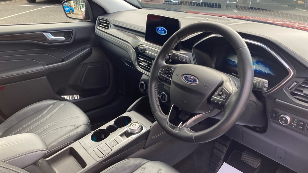 Ford Kuga 2.5 FHEV Vignale 5dr CVT Hybrid Estate - Image 11