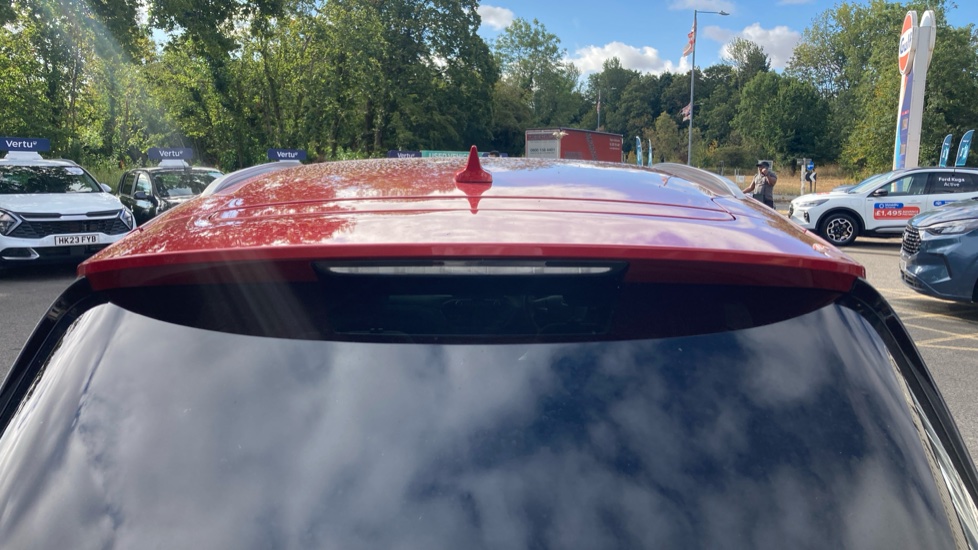 Ford Kuga 2.5 FHEV Vignale 5dr CVT Hybrid Estate - Image 27