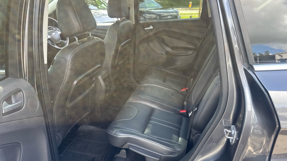 Ford Kuga 2.0 TDCi 180 Titanium X Sport 5dr Diesel Estate - Image 16