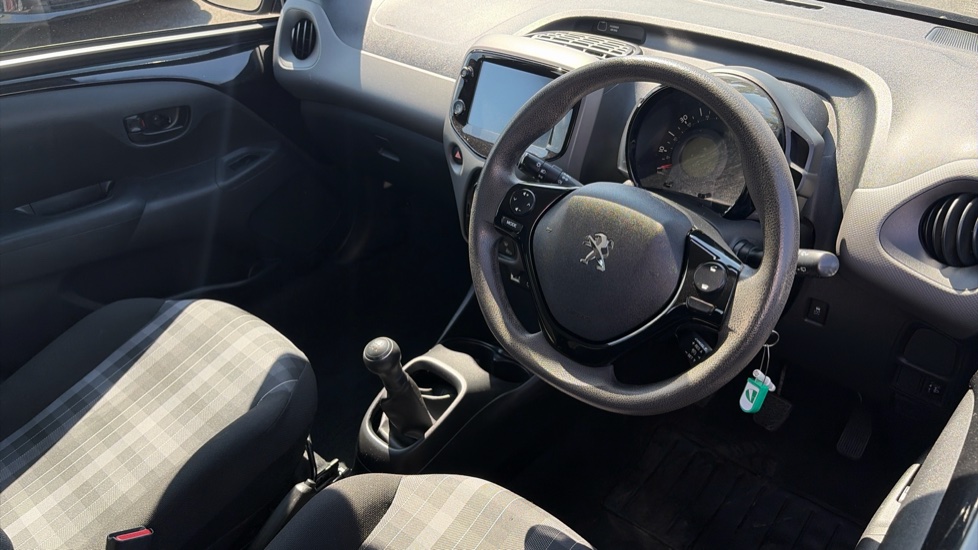 Peugeot 108 1.0 72 Active 5dr Petrol Hatchback - Image 11