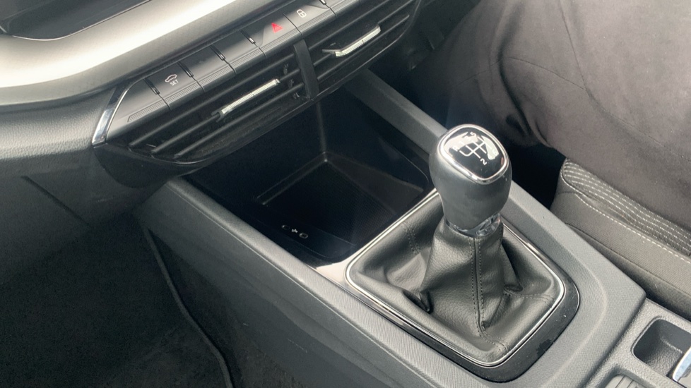 Skoda Octavia 1.0 TSI SE First Edition 5dr Petrol Hatchback - Image 13