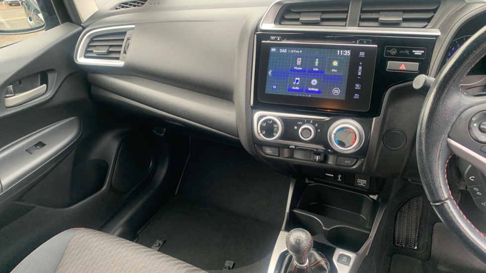 Honda Jazz 1.5 i-VTEC Sport 5dr Petrol Hatchback - Image 14