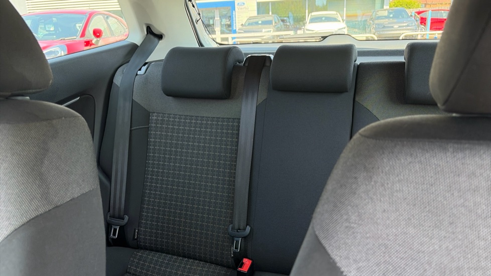 Volkswagen Polo 1.0 SE 3dr Petrol Hatchback - Image 15
