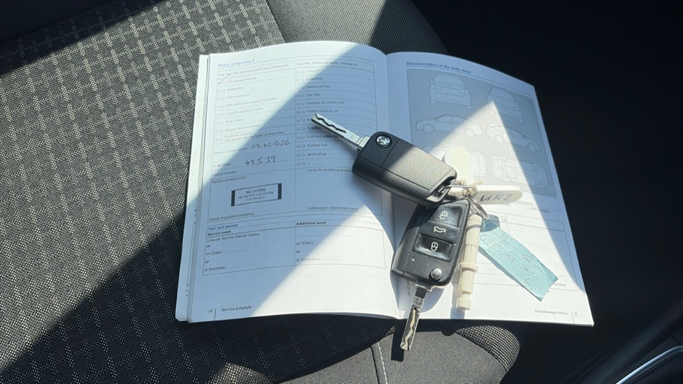 Volkswagen Polo 1.0 SE 3dr Petrol Hatchback - Image 19