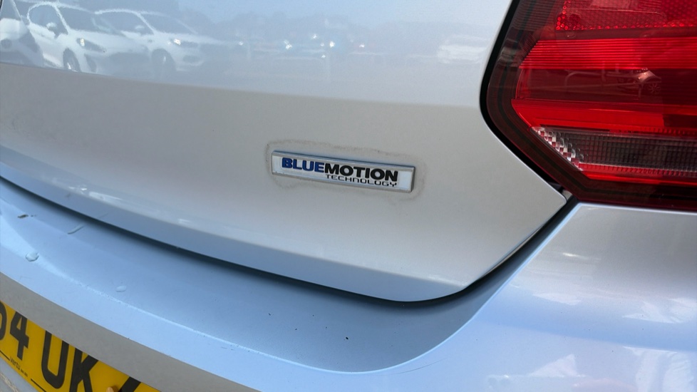 Volkswagen Polo 1.0 SE 3dr Petrol Hatchback - Image 35