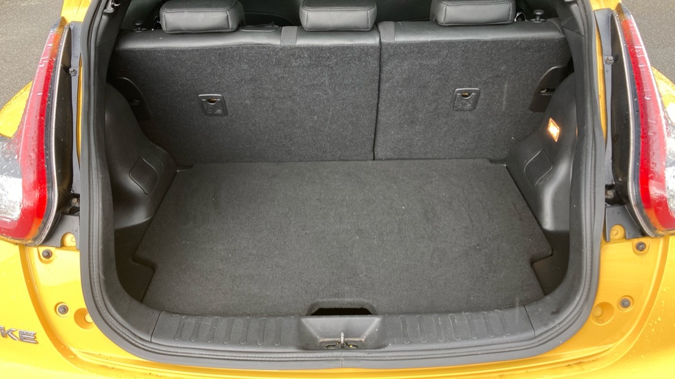 Nissan Juke 1.2 DiG-T N-Connecta 5dr Petrol Hatchback - Image 44