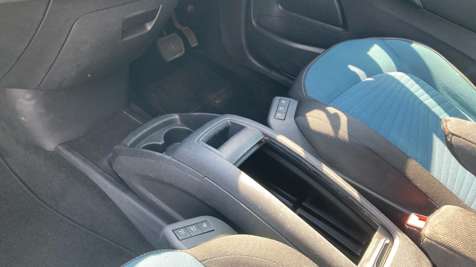 Citroen Grand C4 Picasso 1.6 BlueHDi Feel 5dr EAT6 Diesel Estate - Image 13