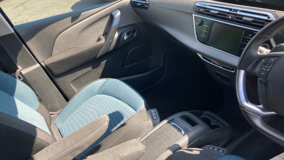 Citroen Grand C4 Picasso 1.6 BlueHDi Feel 5dr EAT6 Diesel Estate - Image 14